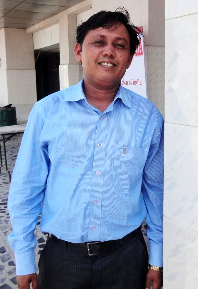 Suresh Dhongde got the national award for being a role model in overcoming leprosy.