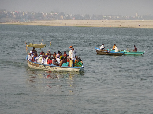 Motor-driven ferries like these are banned in the 7-km sanctuary stretch.